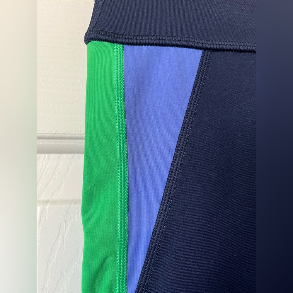 Offline by Aerie 7/8 color block leggings, NWT - Picture 3 of 8